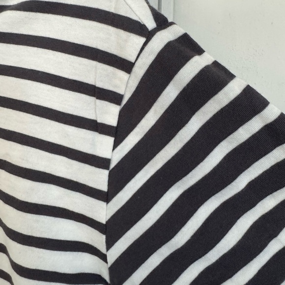 NWT Free Assembly Trendy Box-Cut Tee - Picture 4 of 4